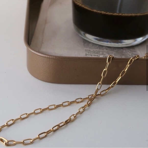 14k Gold Paperclip Chain Unisex 16” - Picture 2 of 4